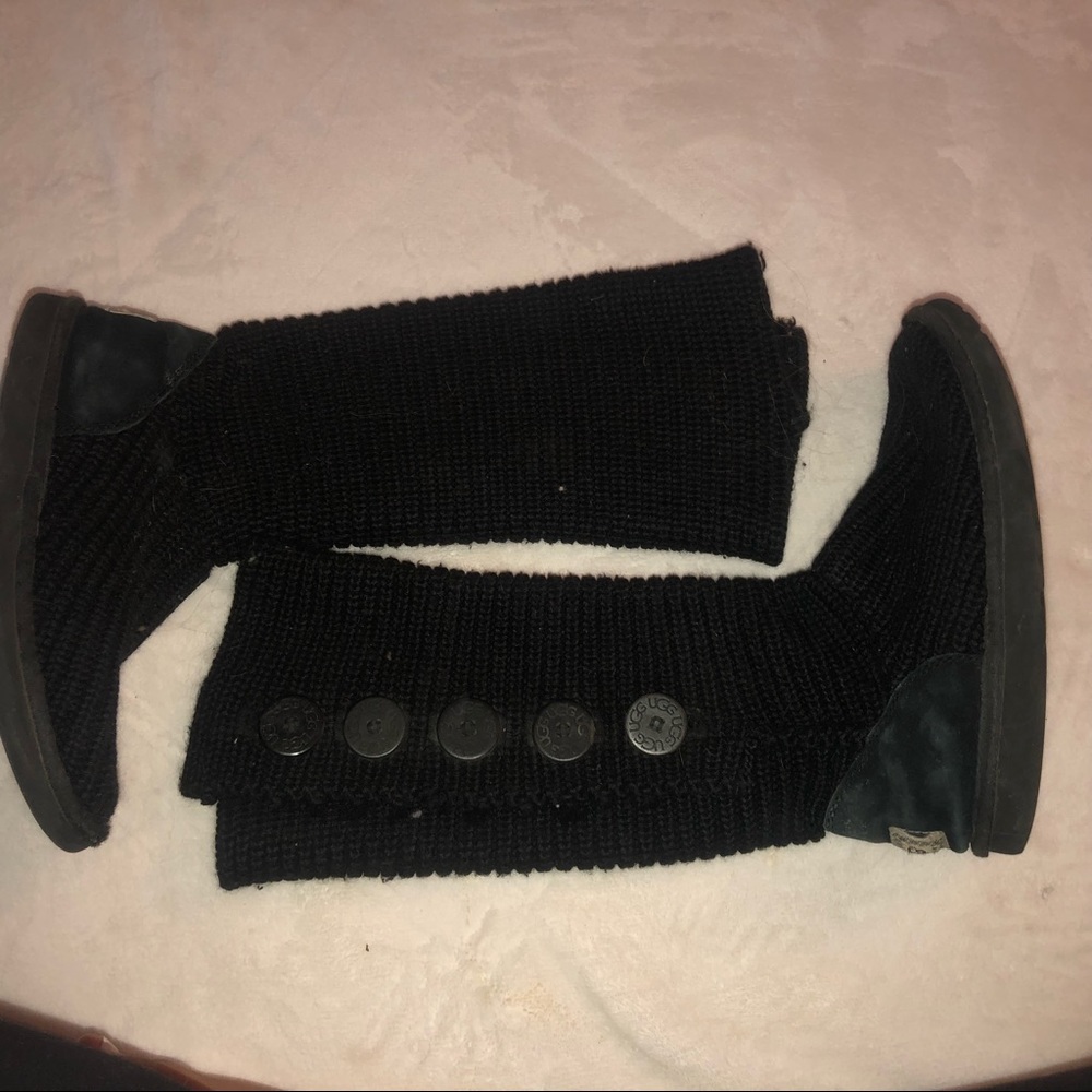 Black knit Ugg boots
